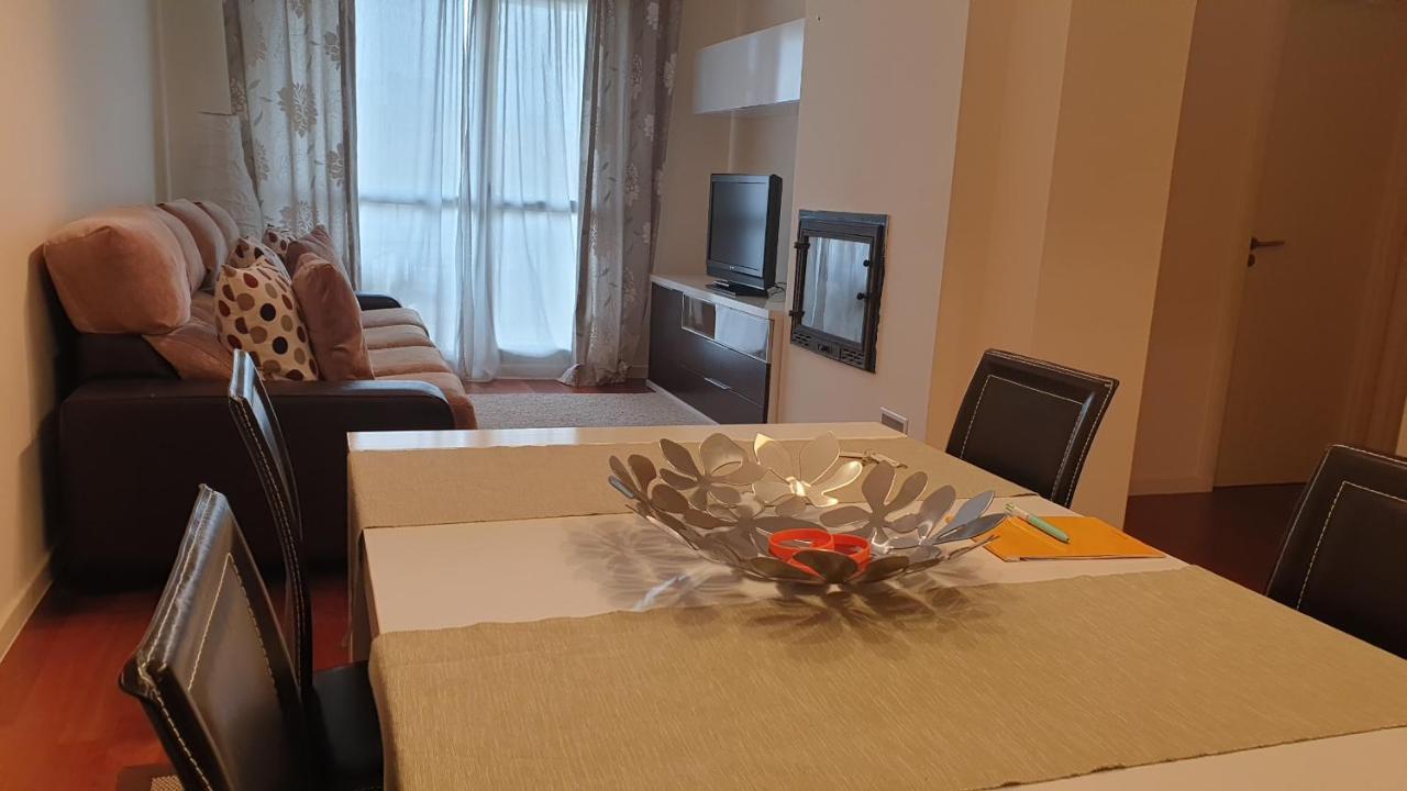 Acogedor Apartamento En Las Margas Sabinanigo Bagian luar foto