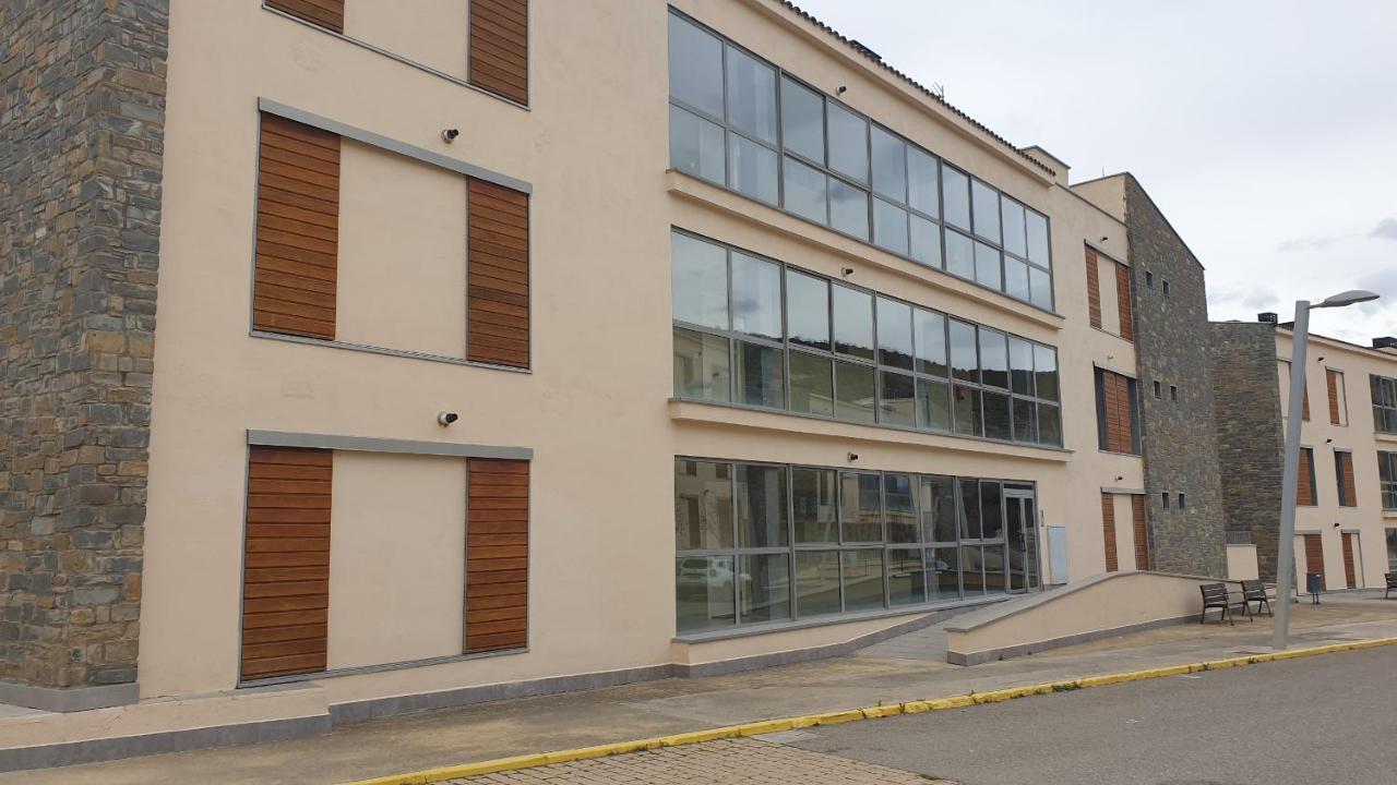 Acogedor Apartamento En Las Margas Sabinanigo Bagian luar foto